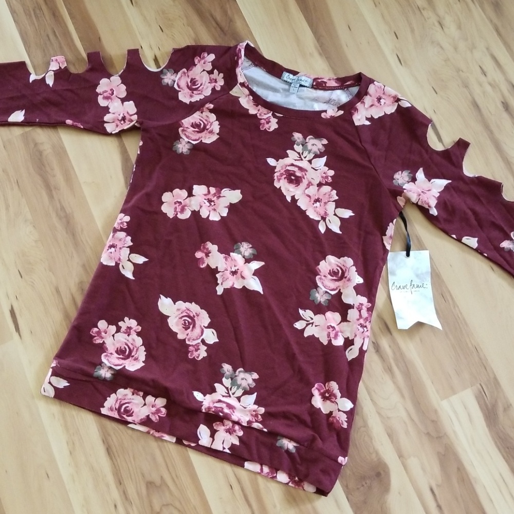 NEW Crave Fame by Almost Famous Cut-out Knit Top L